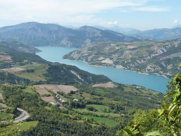 Lakes in France, Lake of Serre-Ponçon (Lac de Serre-Ponçon)