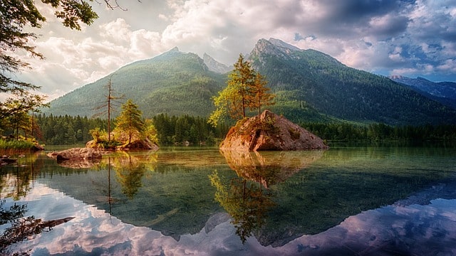 lakes in France