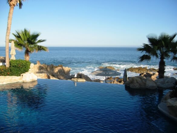 is cabo san lucas a safe place to travel