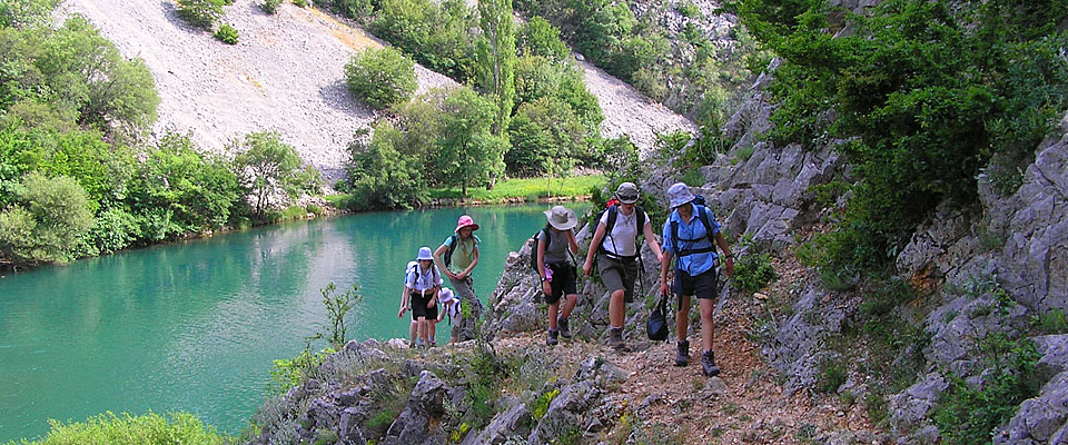 Explore the Top Fitness Retreats for Every Goal 7 Hiking and Adventure Retreats