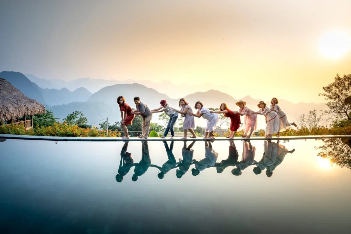 Best Ways to Enjoy a Summer Getaway with Friends